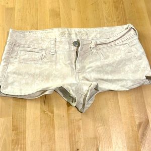 American Eagle outfitters - denim shorts